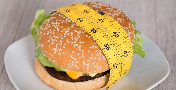 The One Meal A Day Diet: What 14 Studies Say About Eating Once A&nbsp;Day